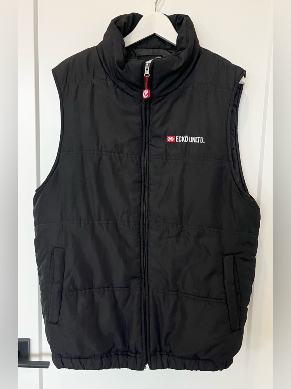 Ecko Unltd Men’s Black Full Zip Sleeveless Quilted Puffer Vest Size L